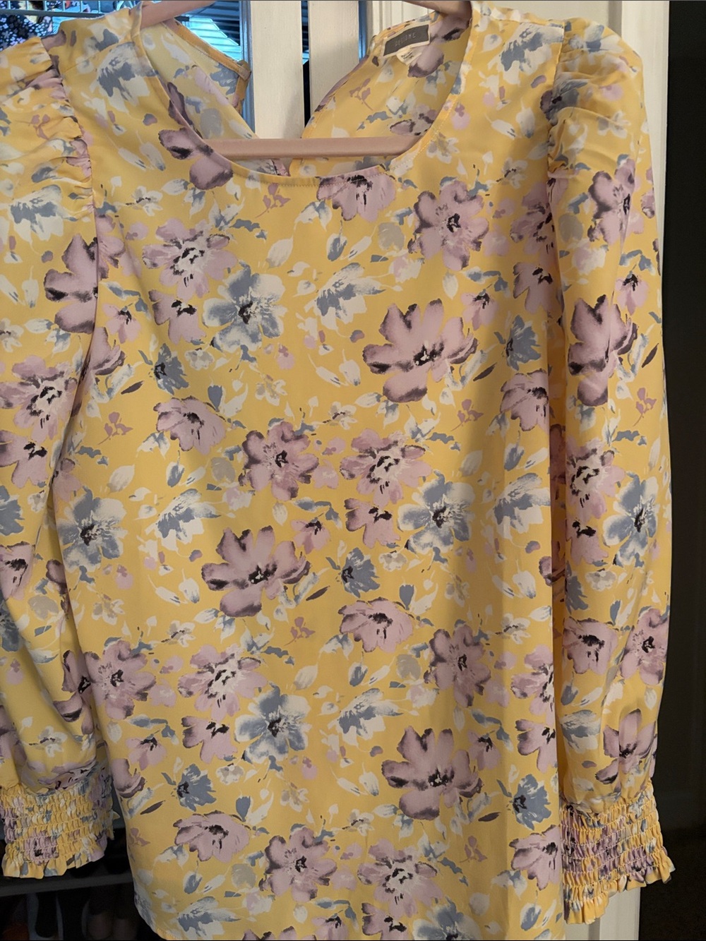 Blouse 👚 - Picture 6 of 6